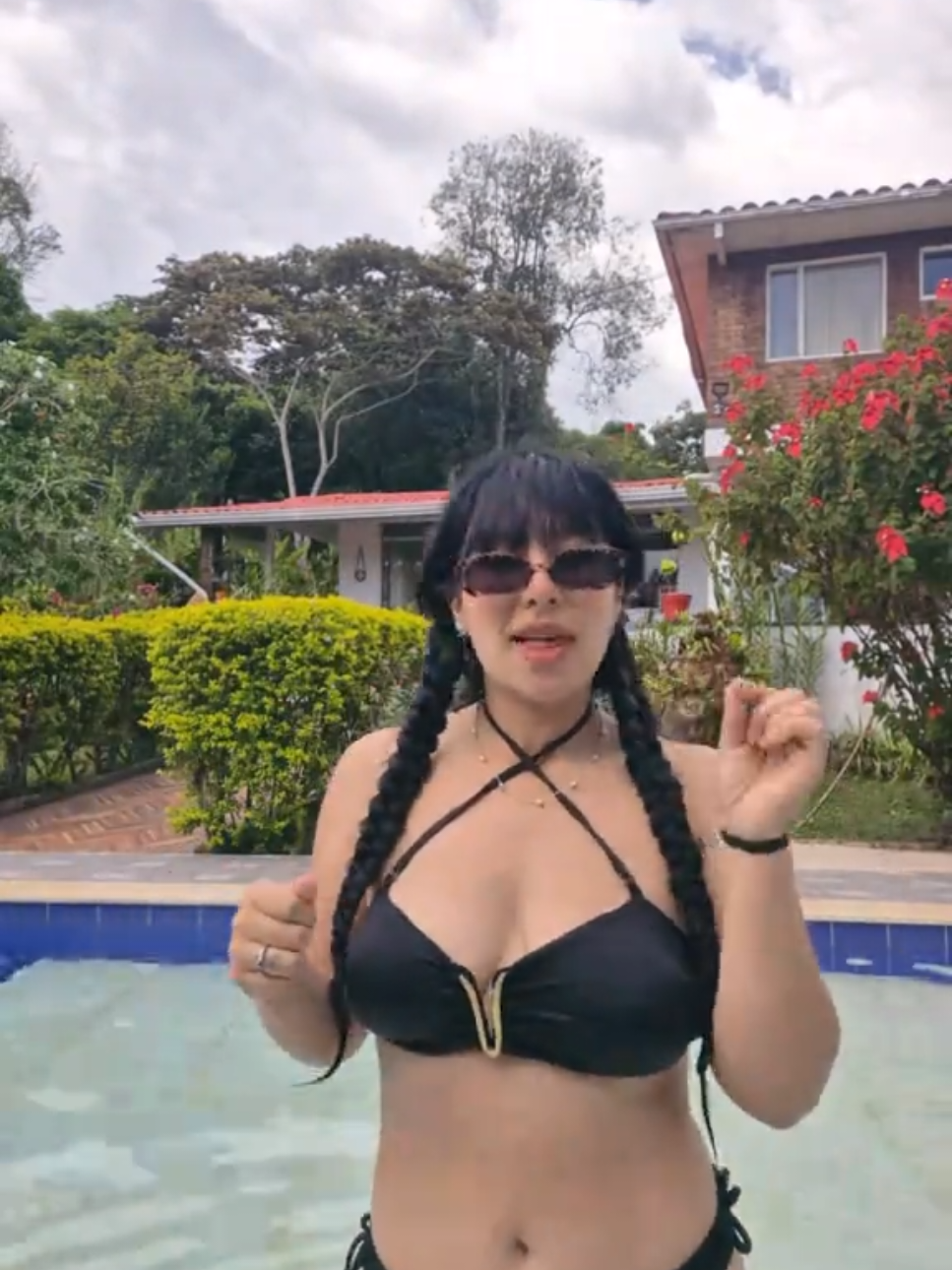@Mara🦋🪼