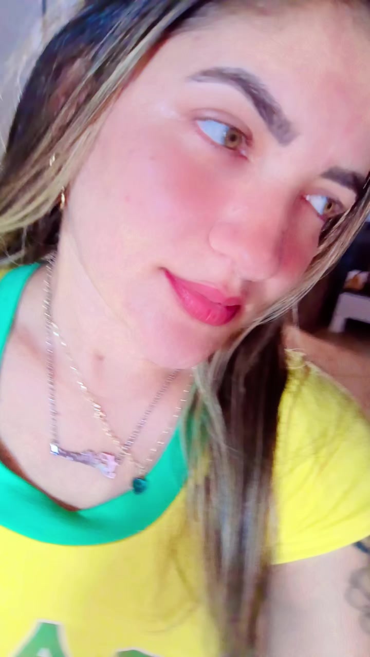 @Loirinha🌈🌺