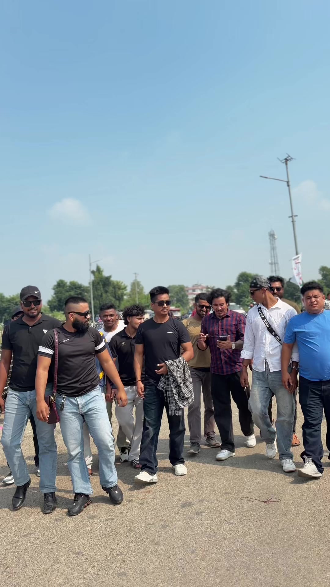 @रबिन्द्र जंग शाह