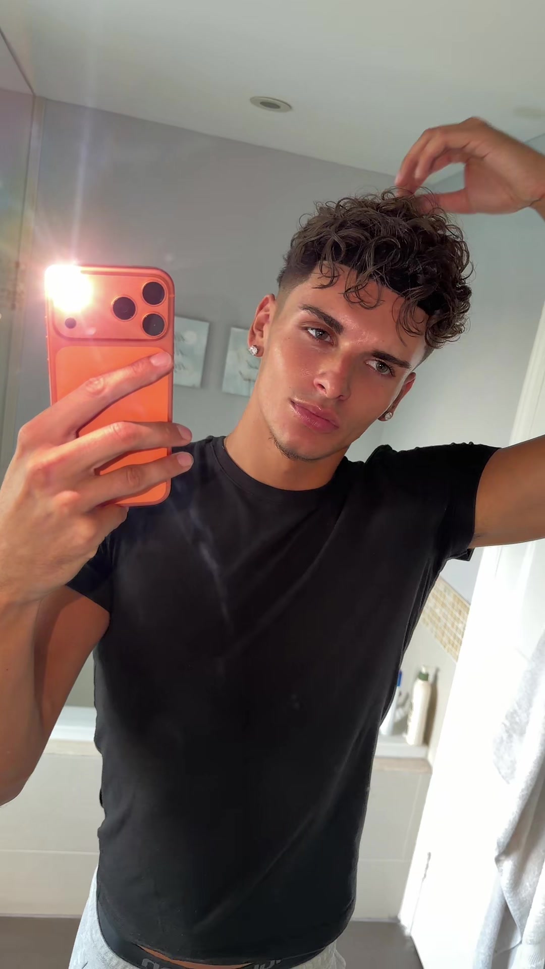 @chris.nikoo