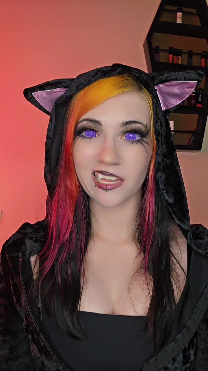 @Aurorakittty