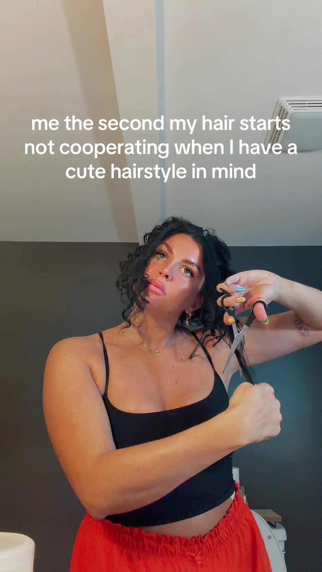 @mekennah_