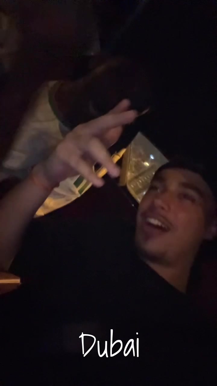 @7