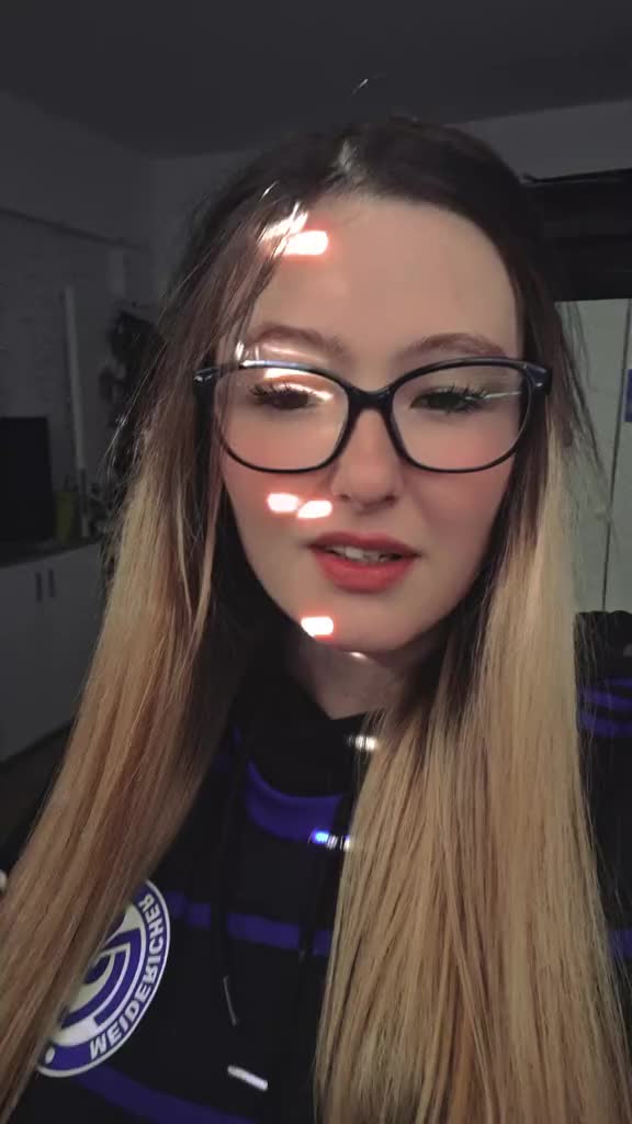 @Lisa_rst🇩🇪
