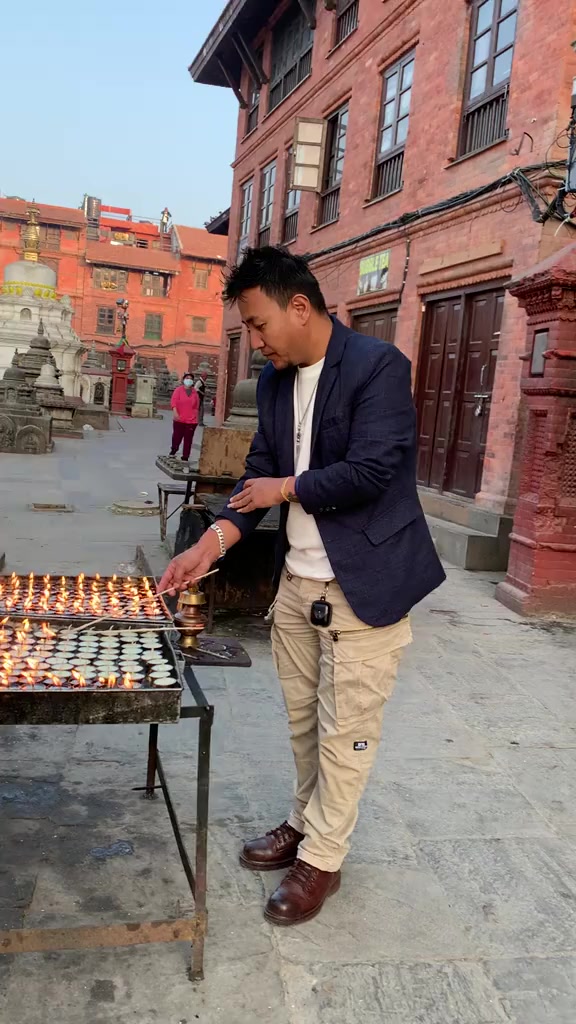 @राज लामा