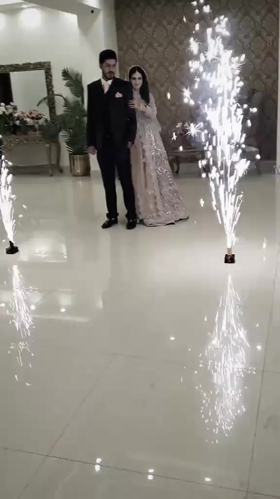 @🦋 ⟡Anaya⟡Kakar⟡