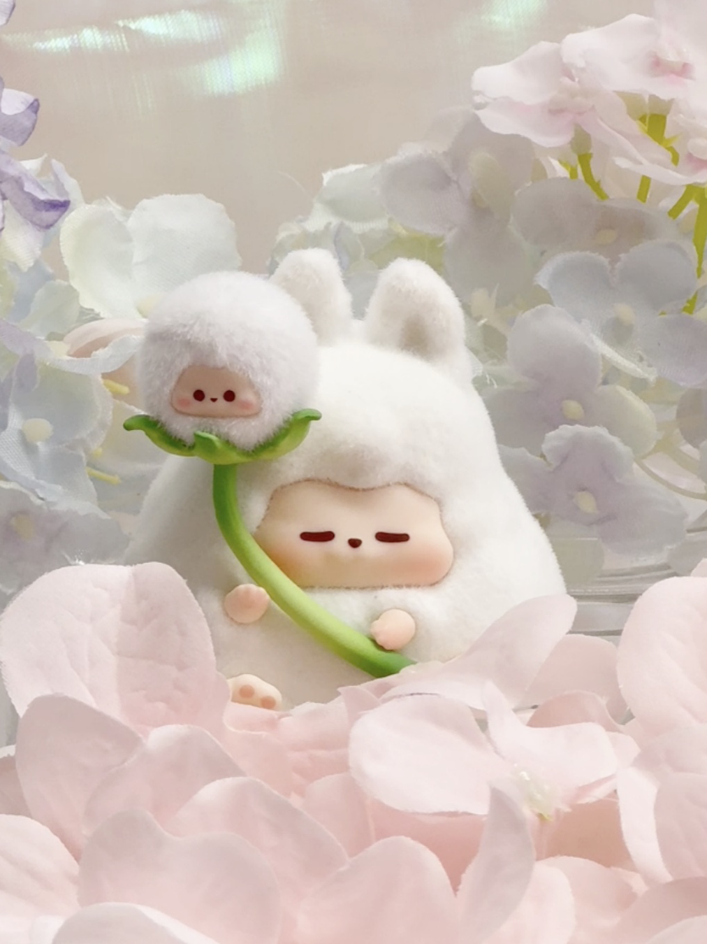 @HeyDolls US