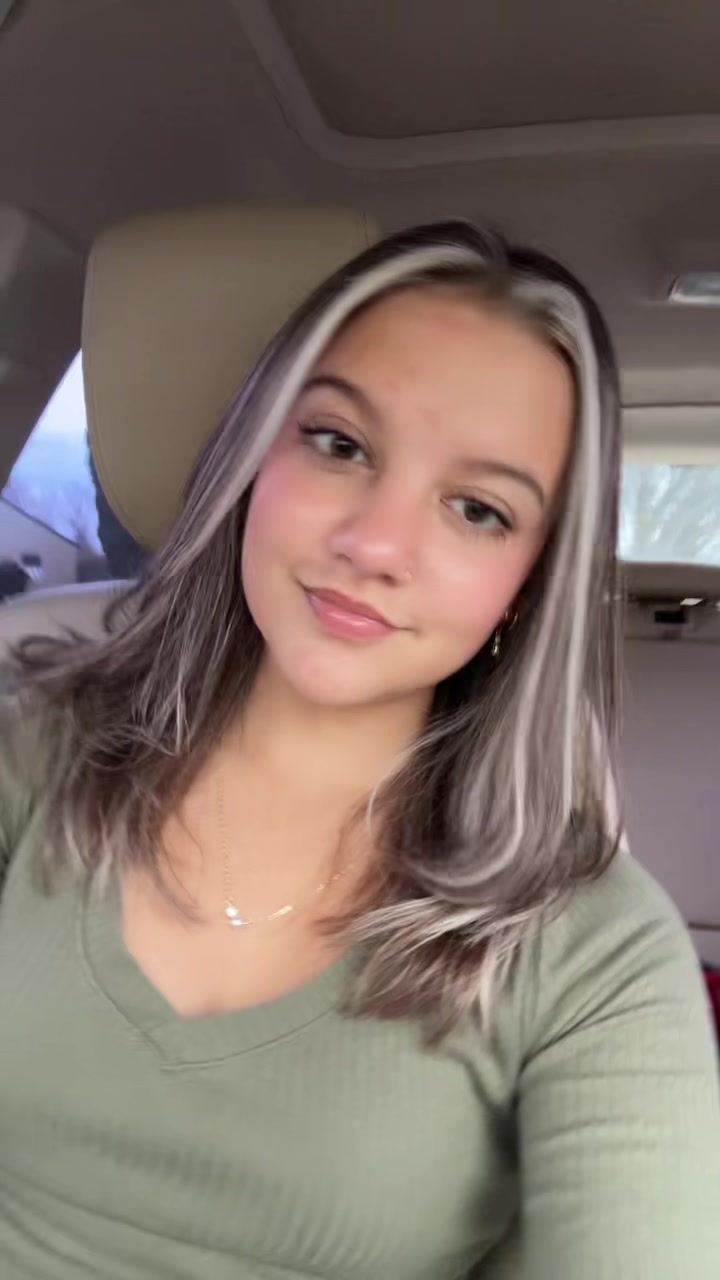 @anjelinarioss