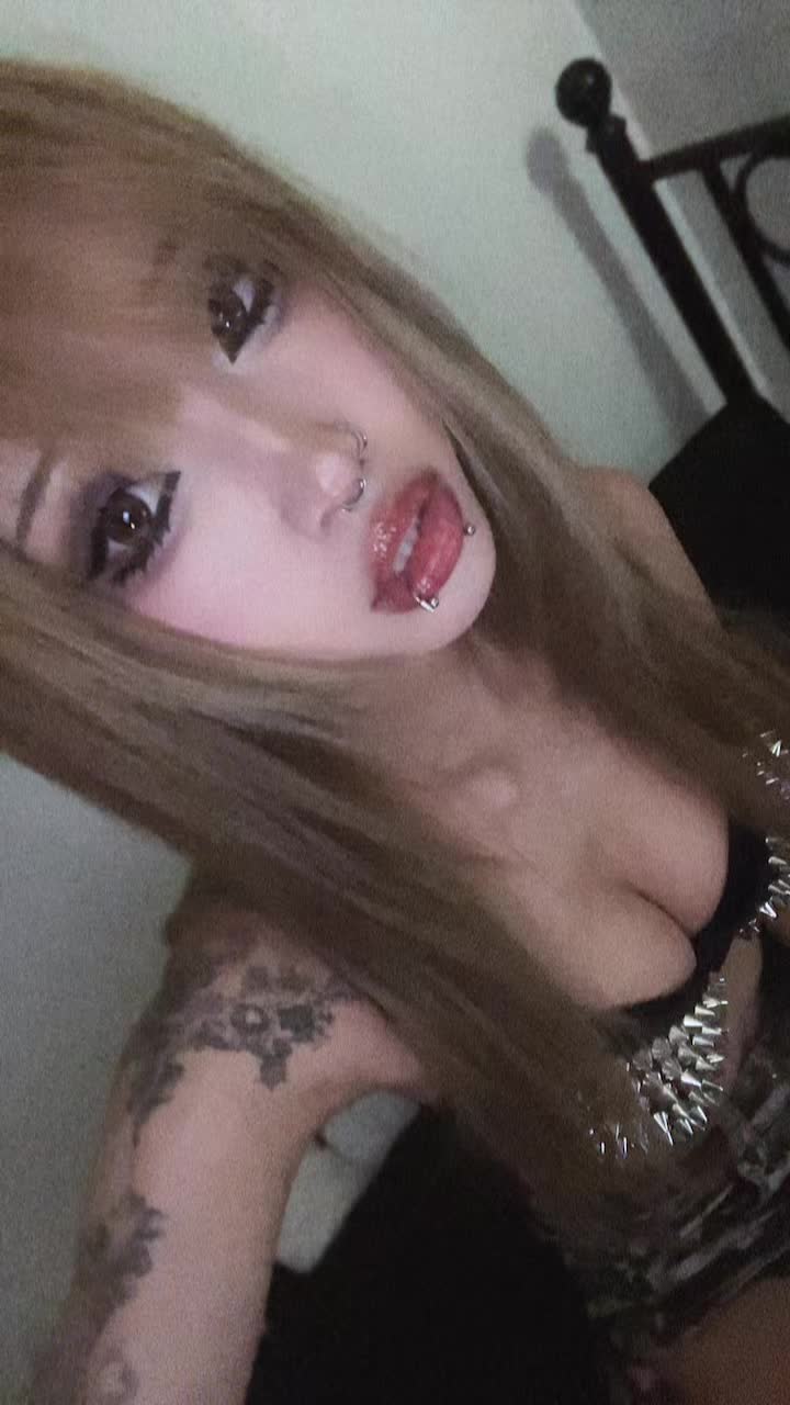 @rawrzani