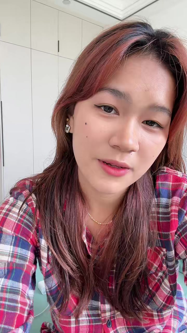 @julay🌷