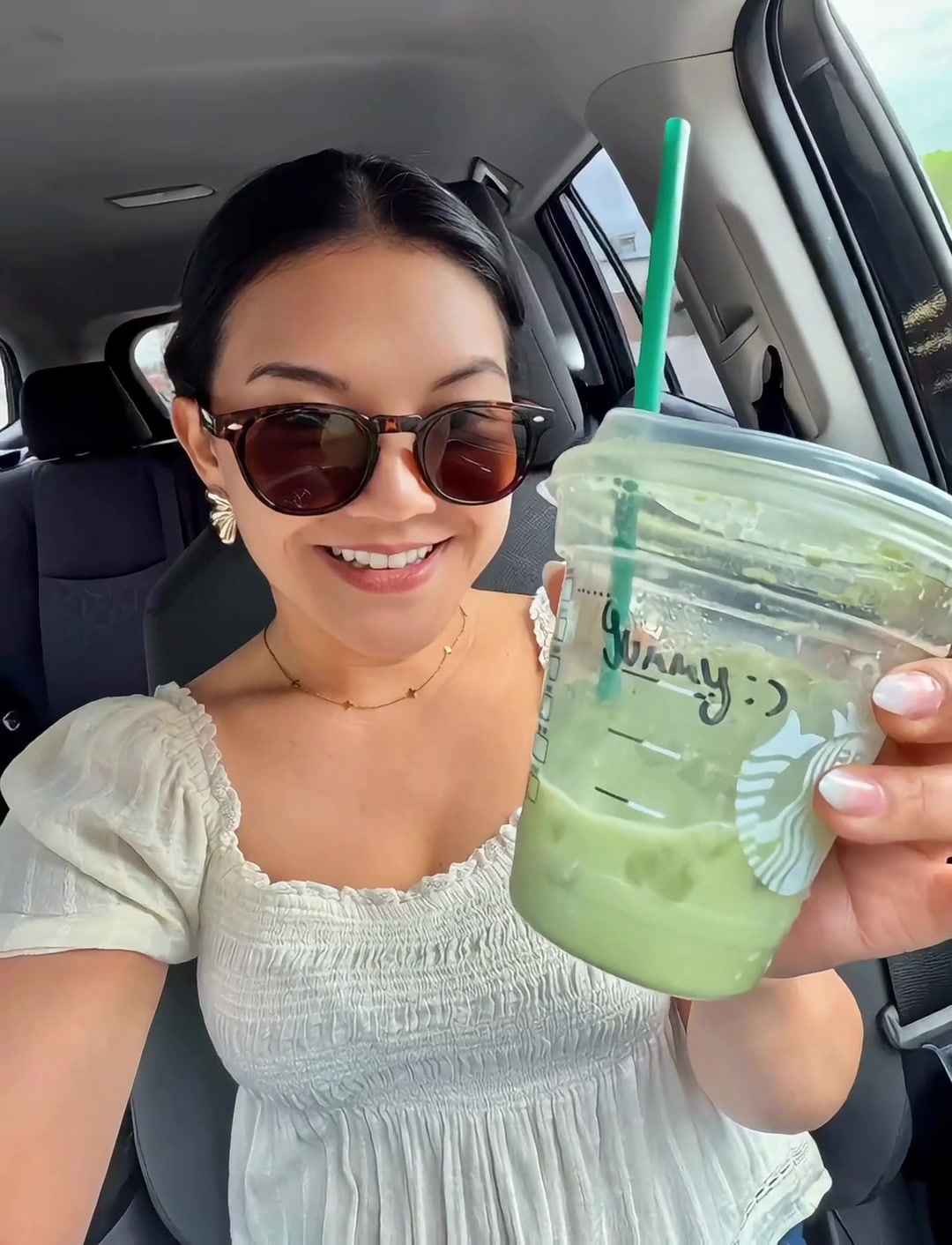 @awesomyra