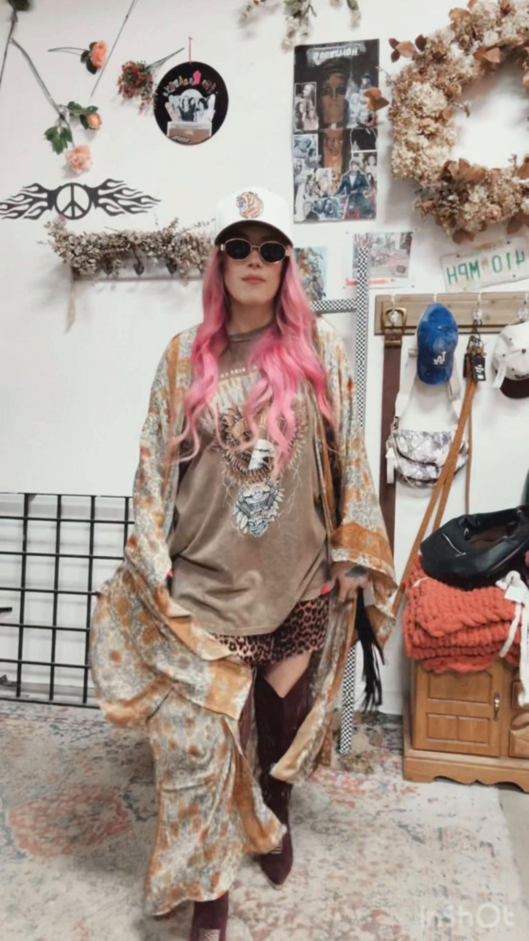@Shadesofjay Warehouse