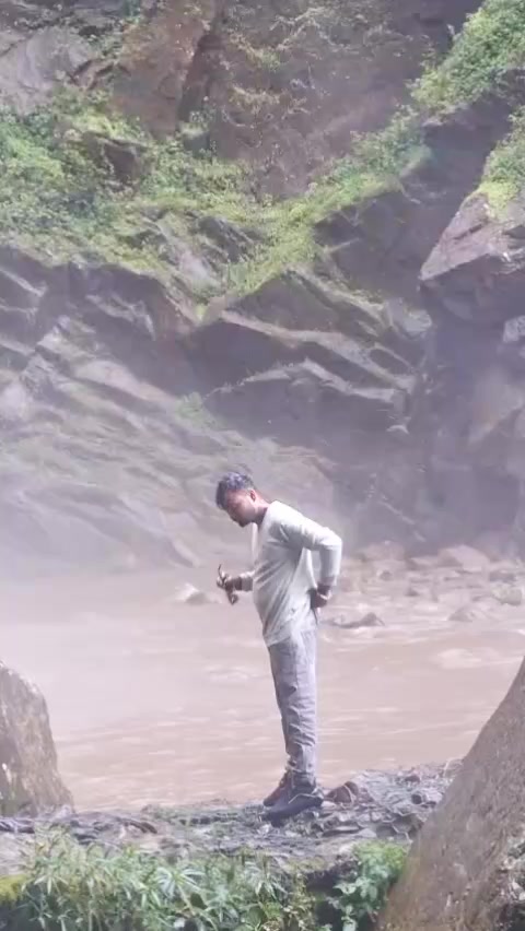 @Aajnabe_hu_mai🖤🖤