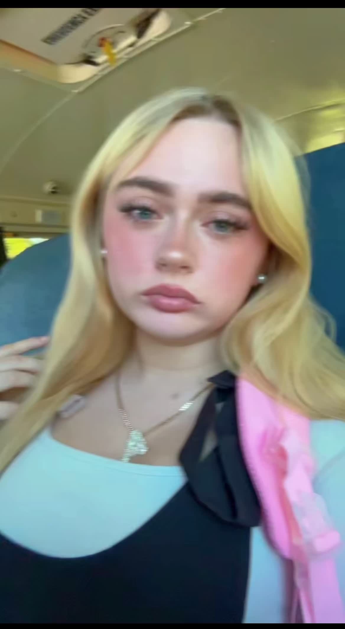 @a u b r e y