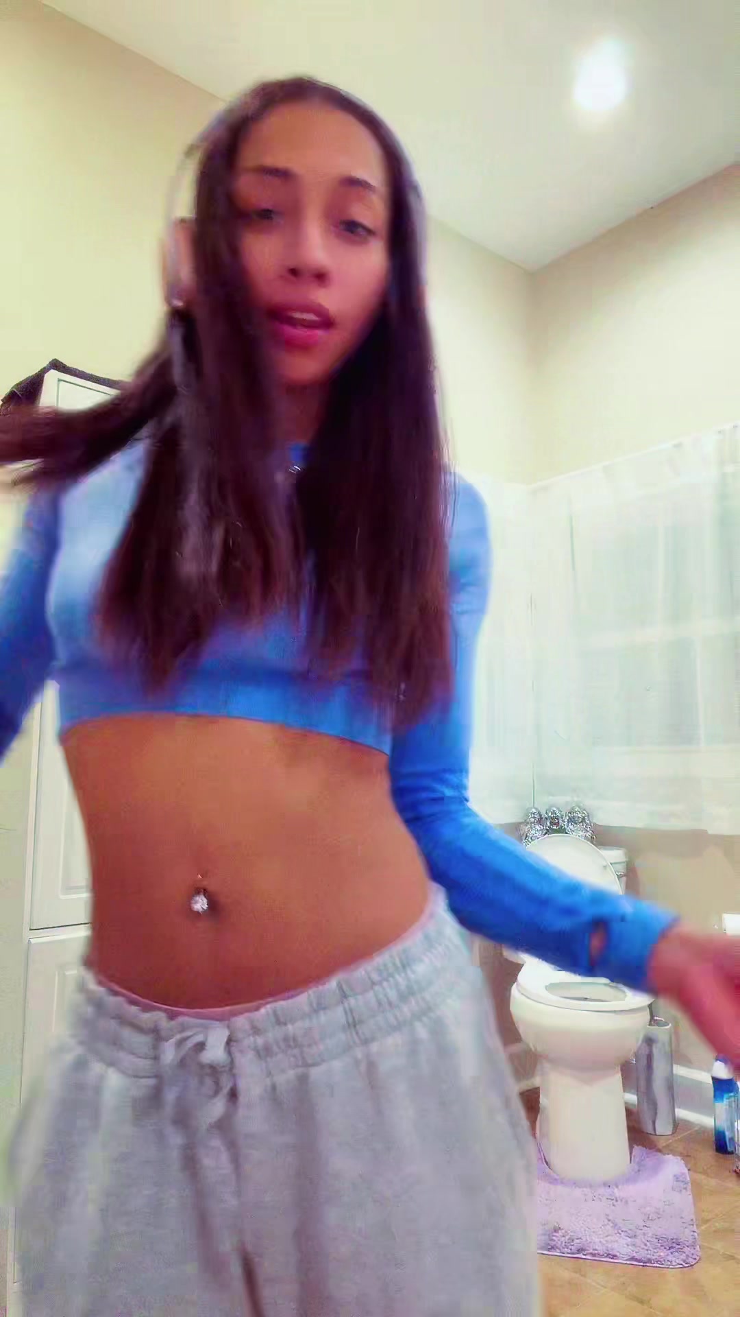 @Carmenaliyah