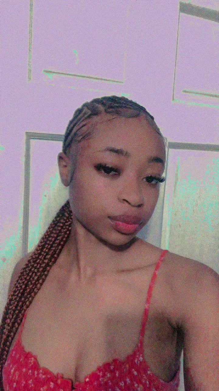 @Slim_tish🦋🥀