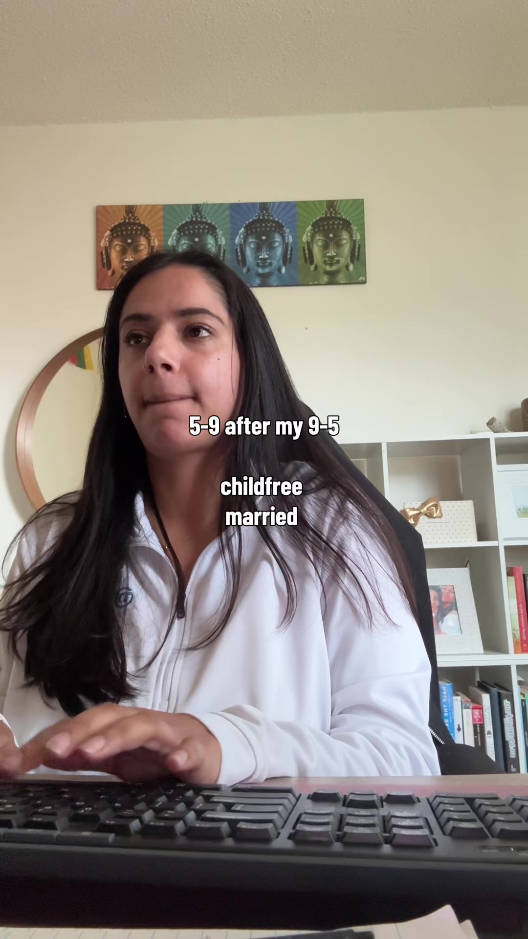 @_suravz | childfree cat lady