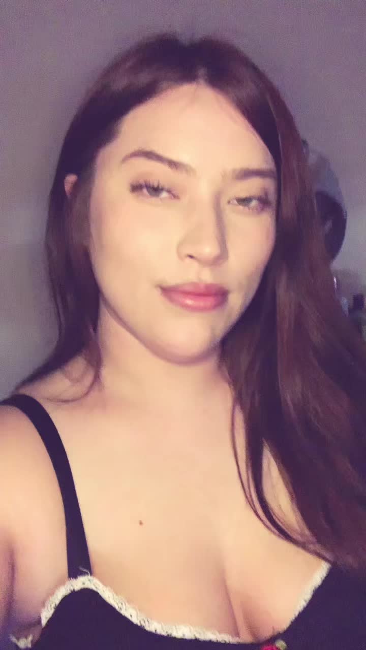 @Julieana