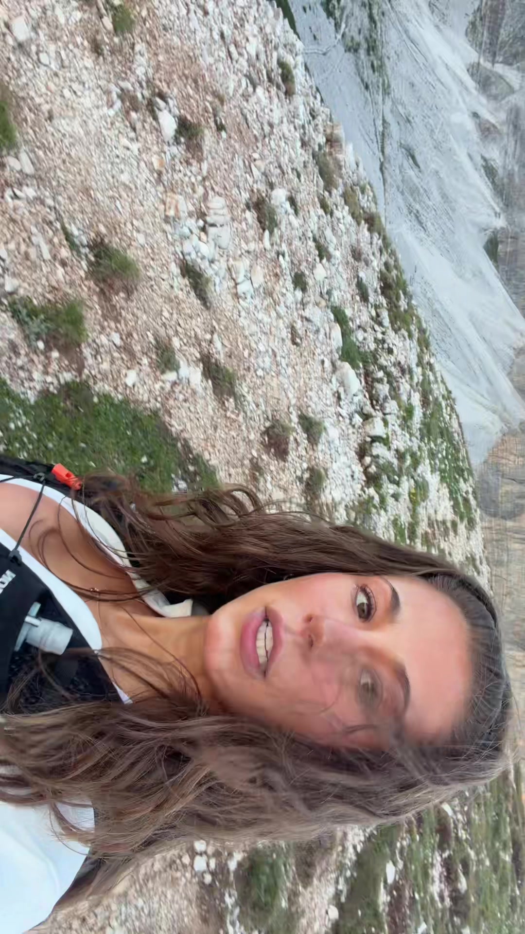 @bellapanaa