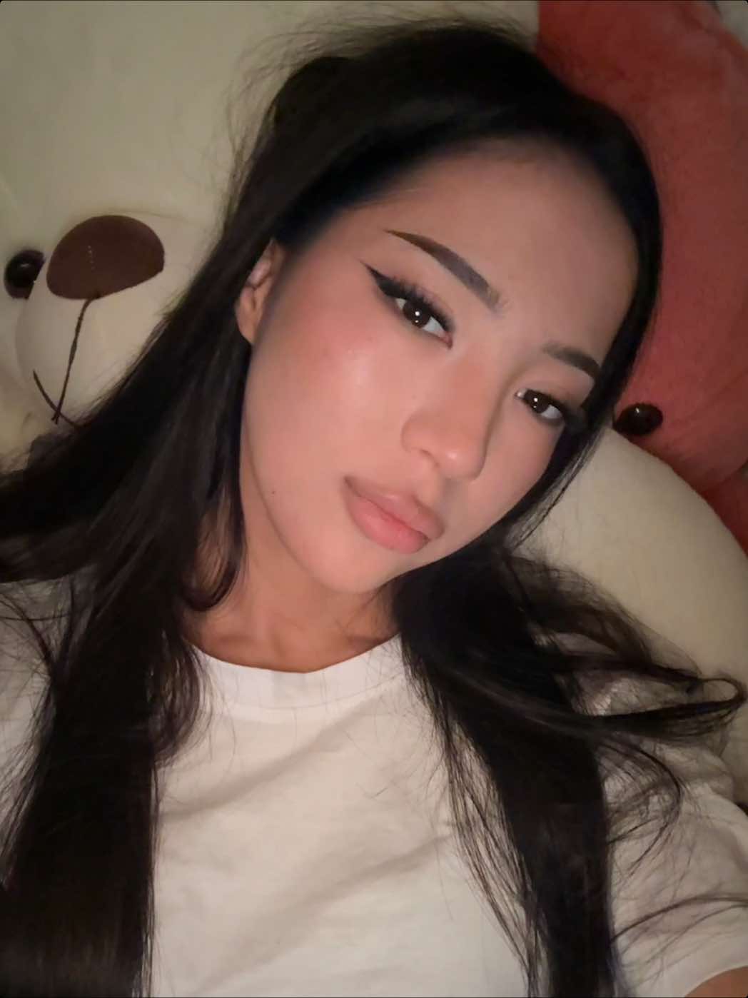 @𝓝𝓾𝓻𝓪𝔂