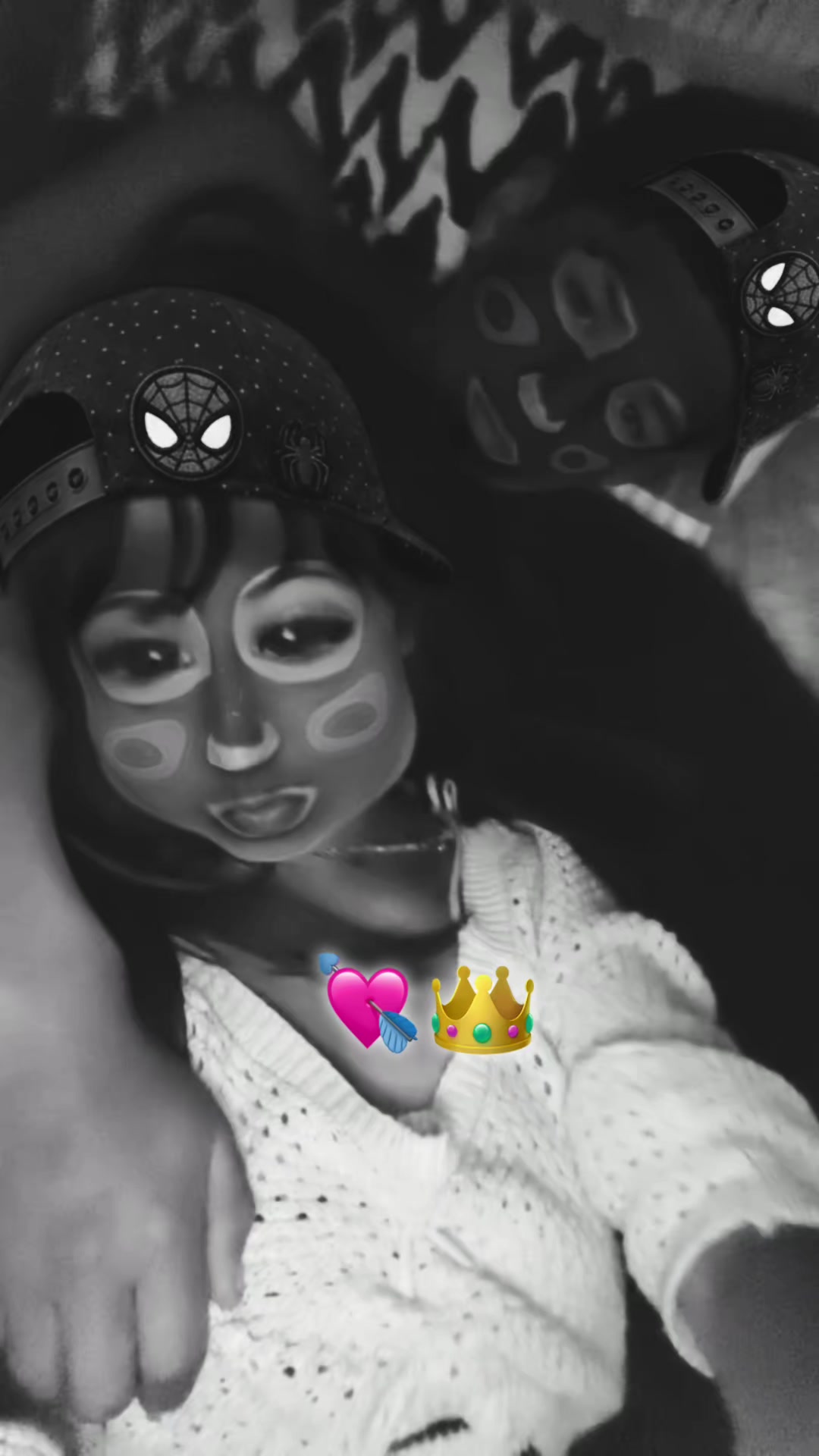 @C4mil4 ๐_๐