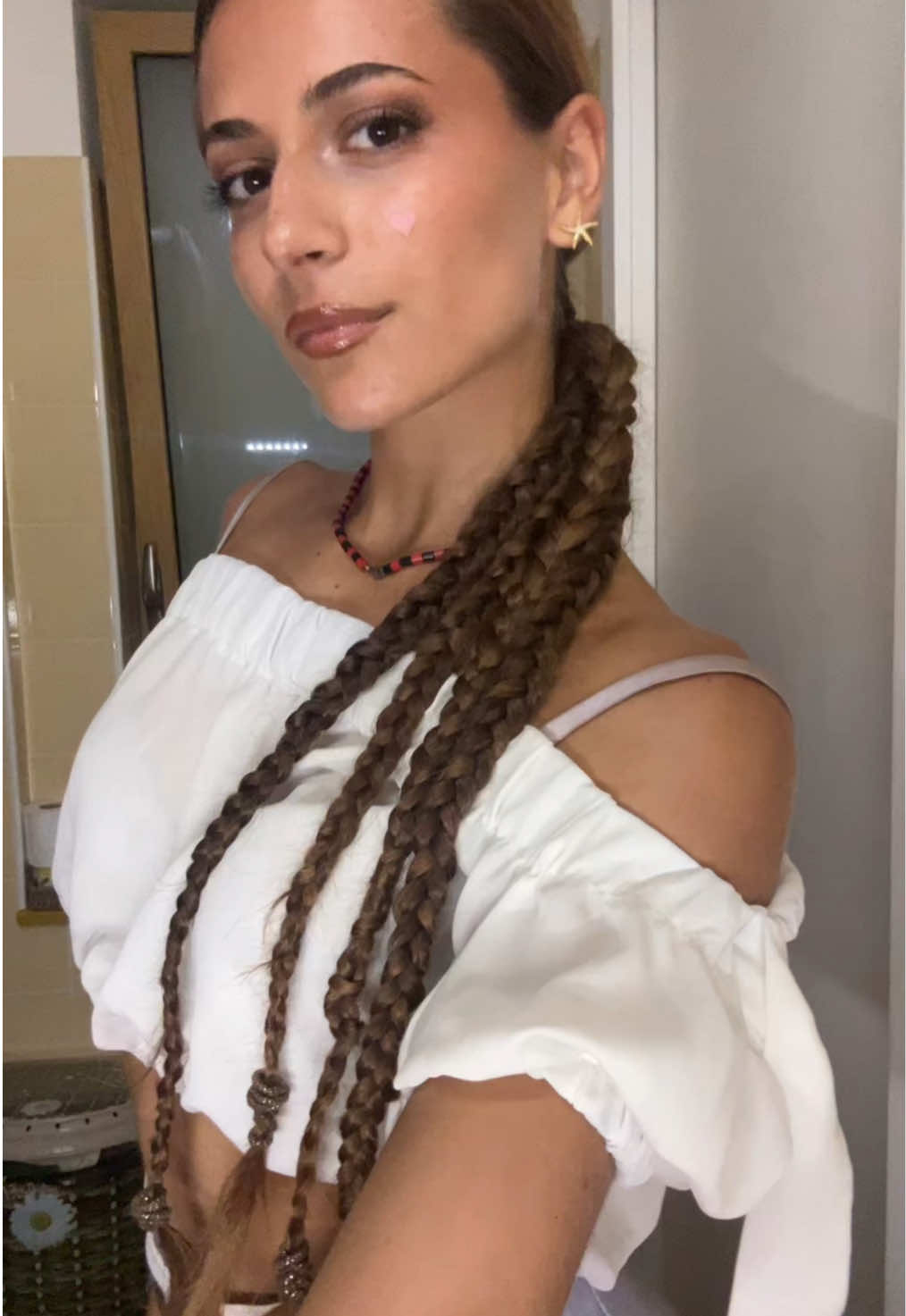 @Emi