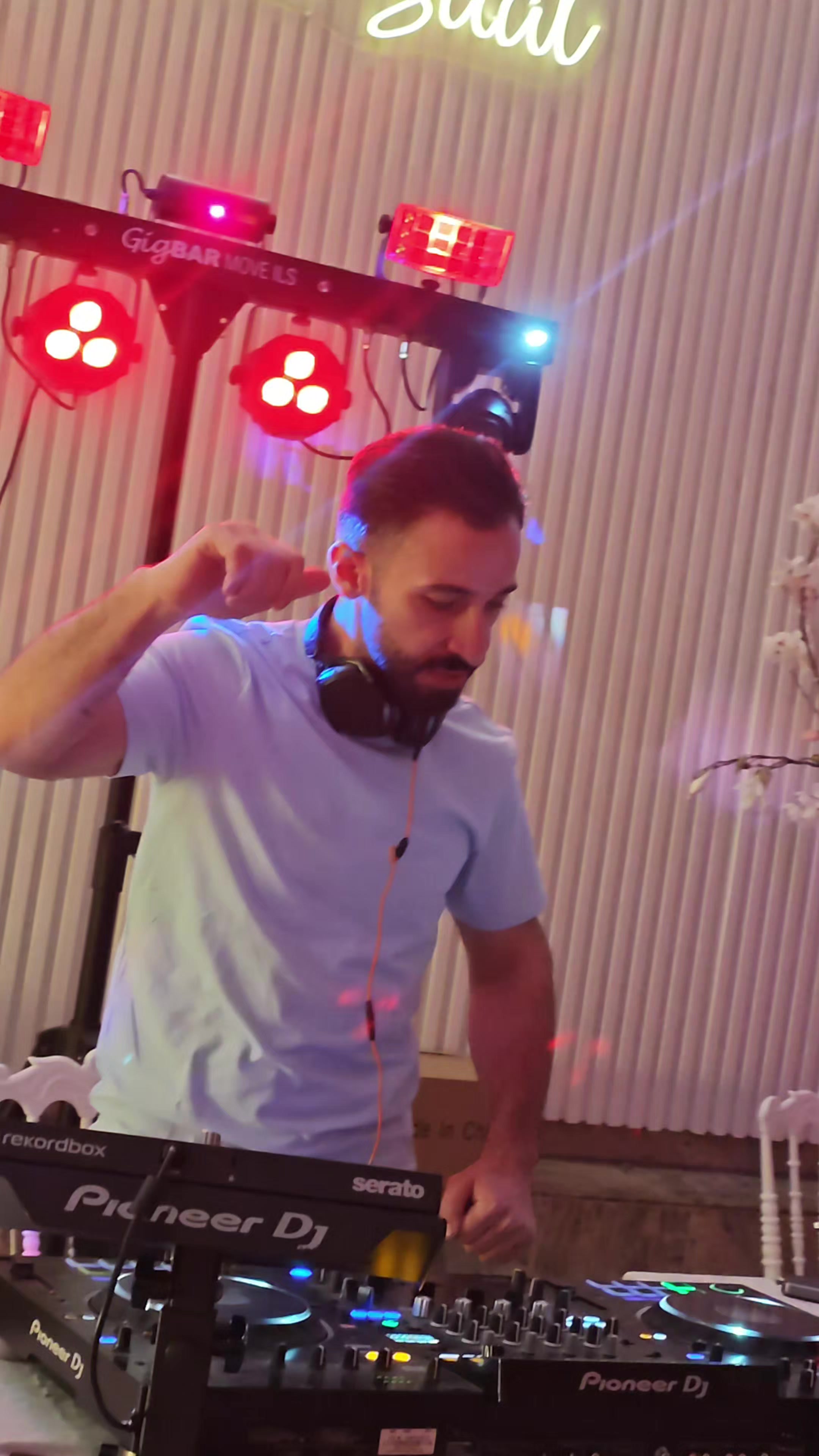 @DJ Amer Pro Mix