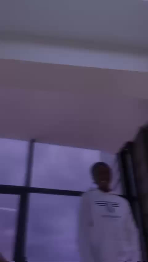 @whity~whity