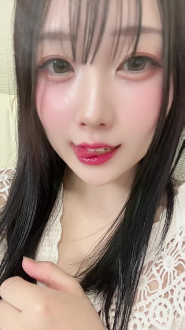@つむぎの裏アカみたいな場所。