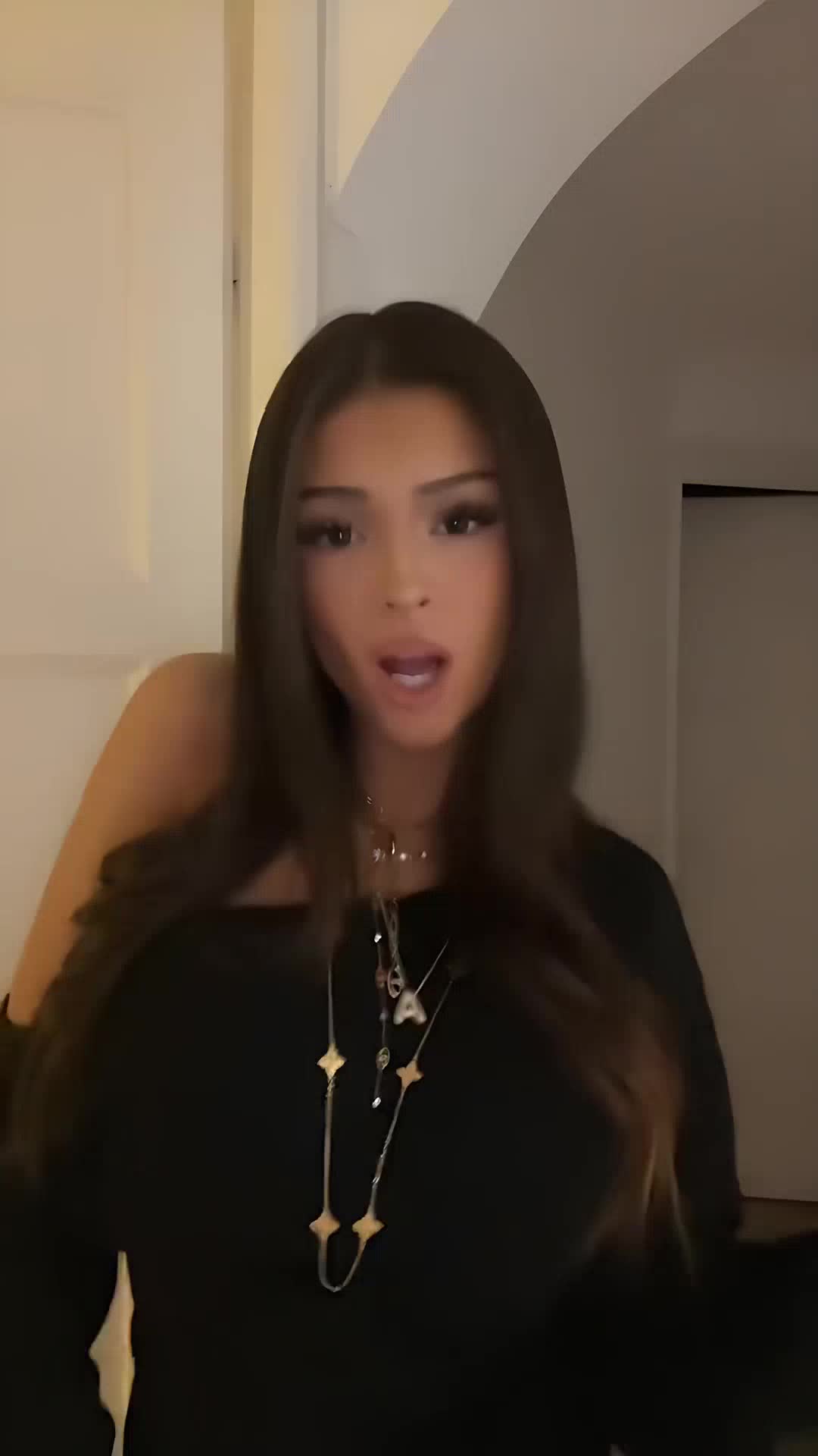 @Aisha