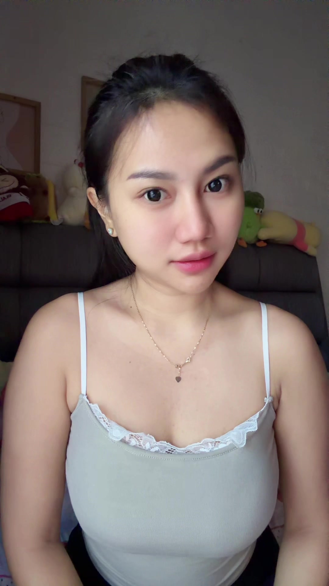 @apriapril