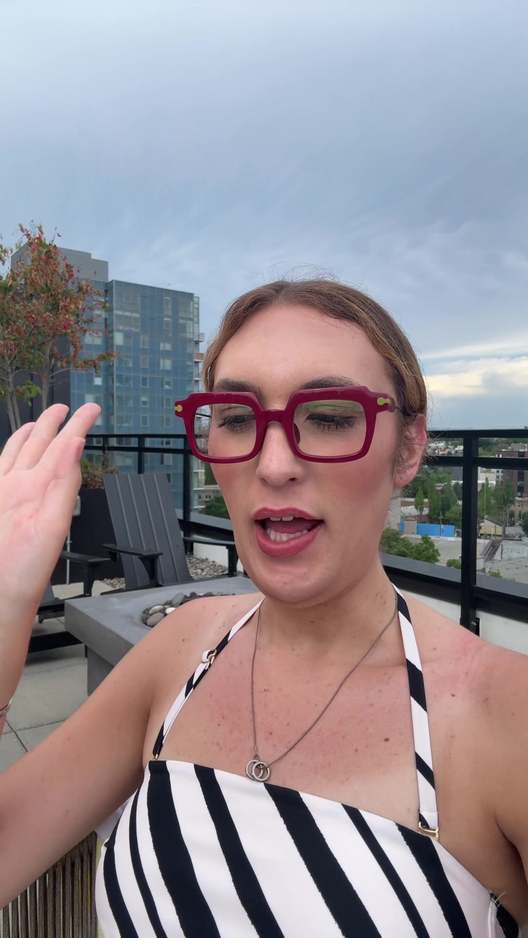 @bee 🐝 | seattle creator