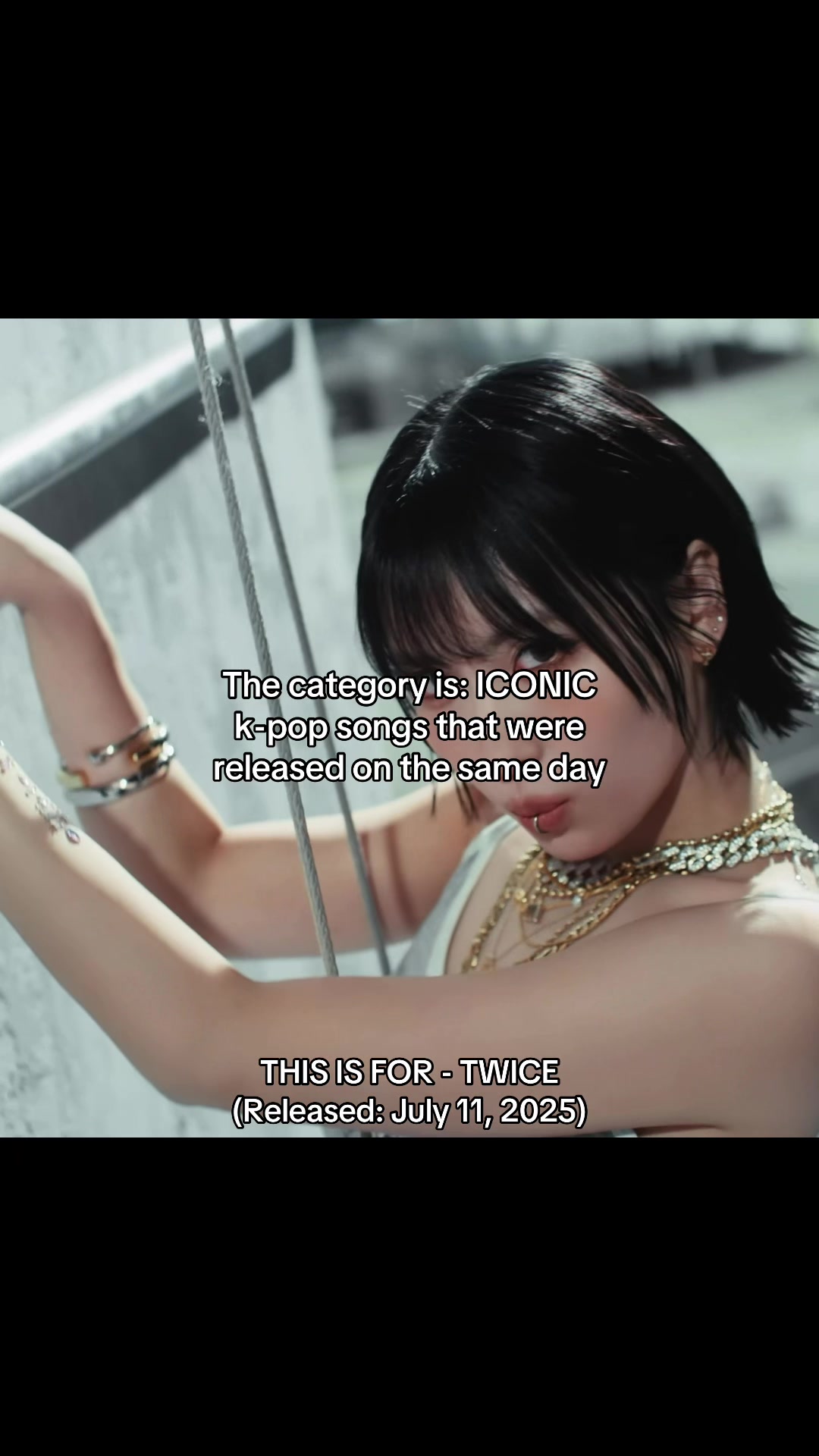 @hyeju from LOONA 💜