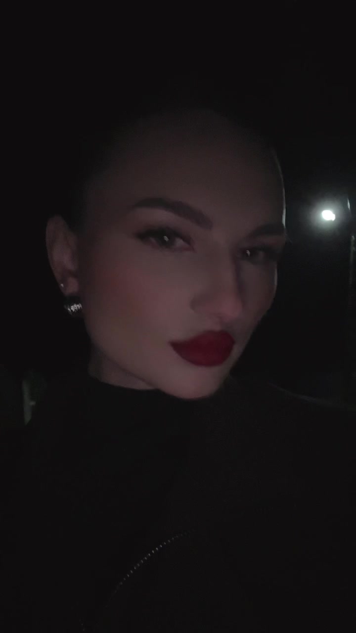 @theromanovna1