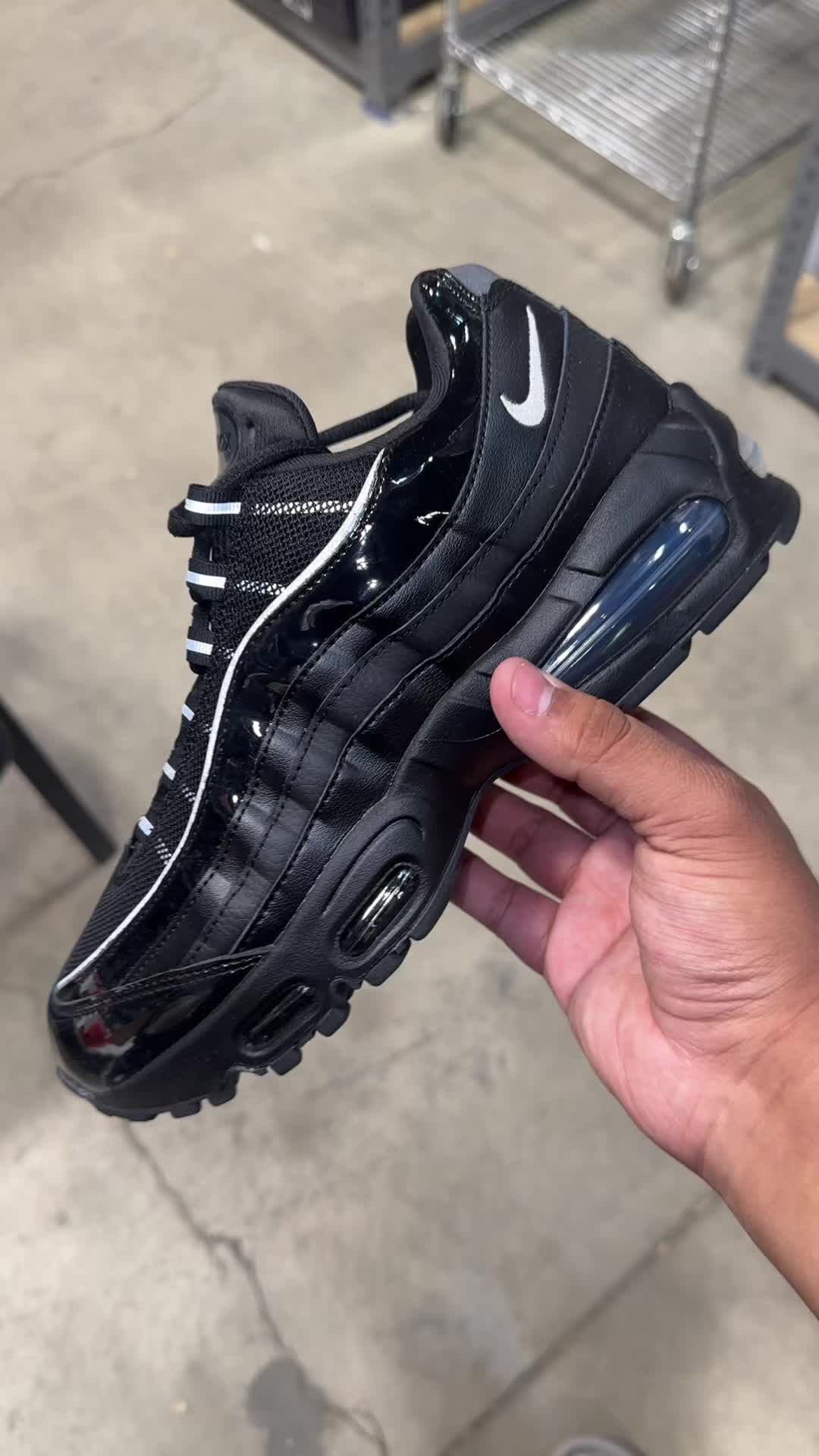 @Trending Sneakers