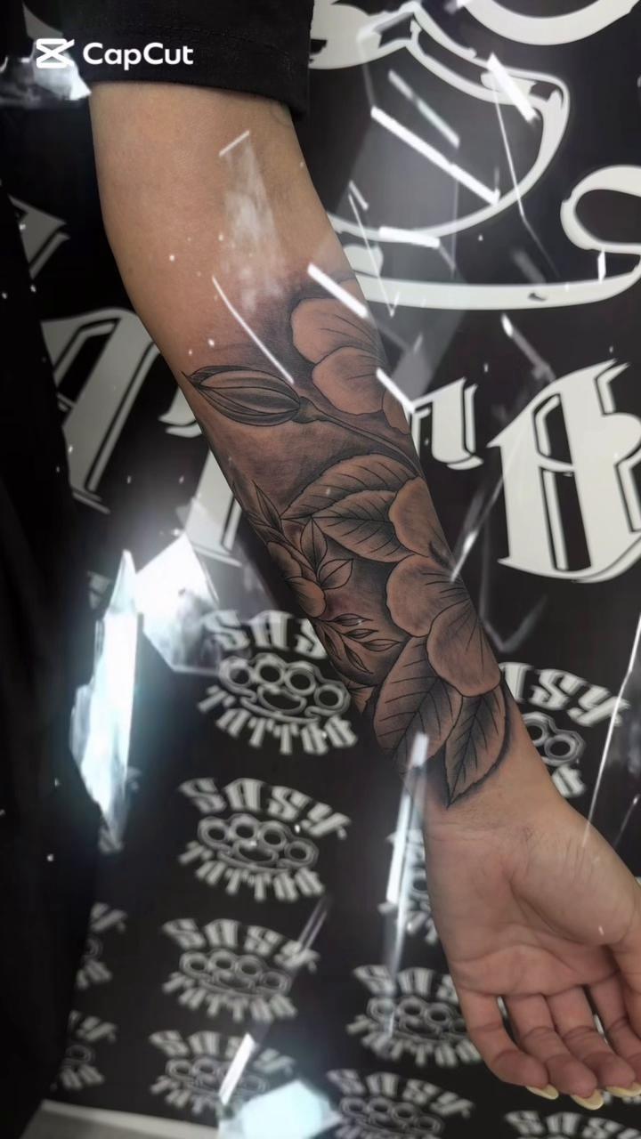 @SASY TATTOO PIERCING