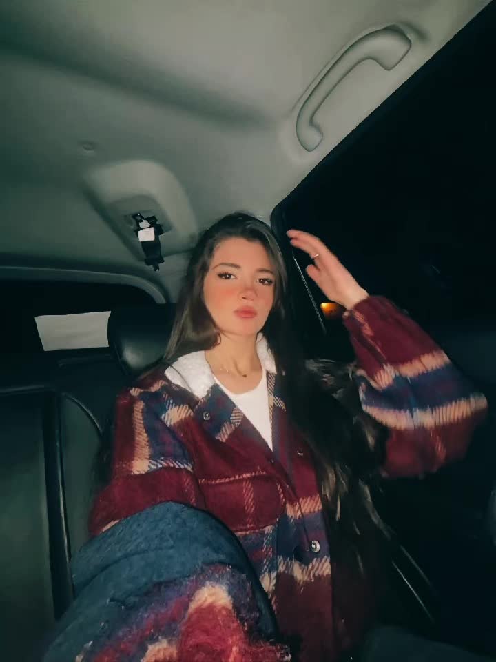 @titi🪽🍓