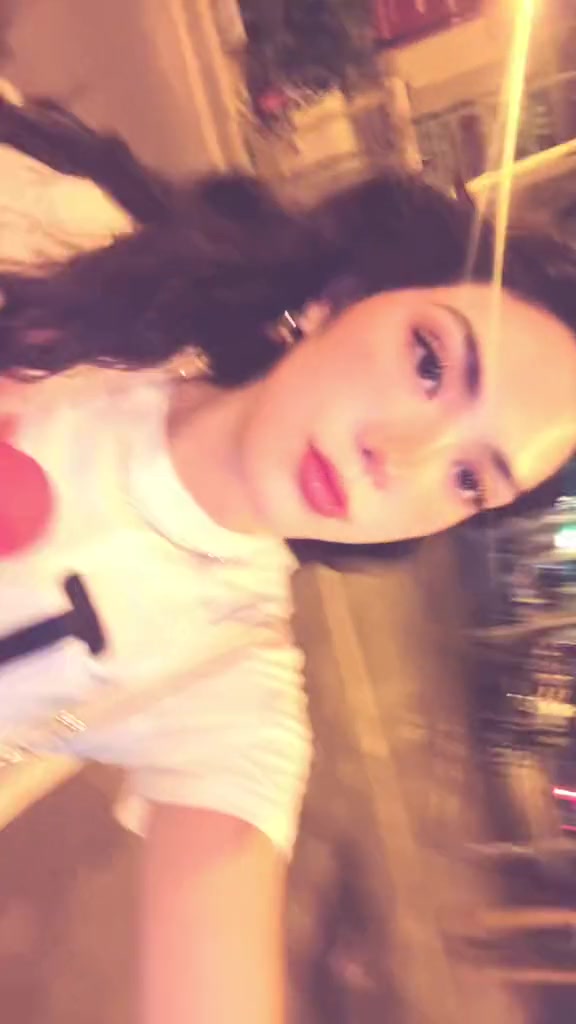 @Sophia
