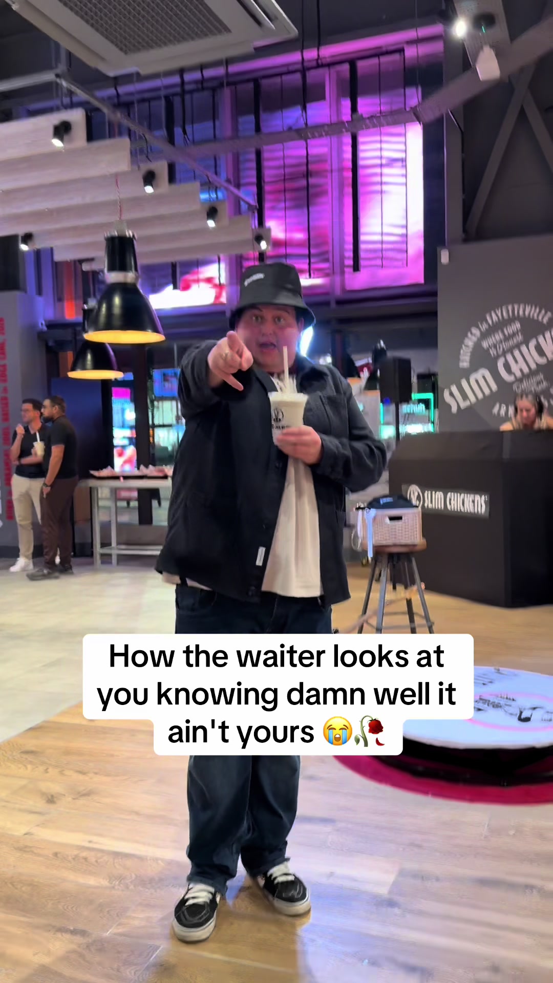 @Pakkz
