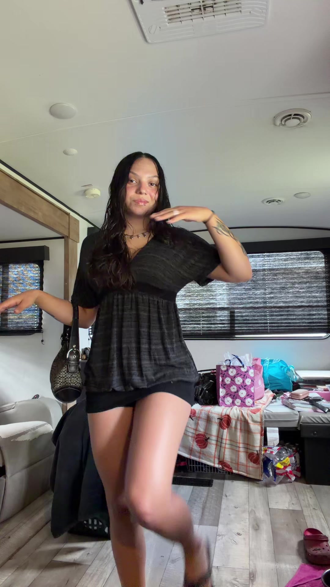 @y2k4y_