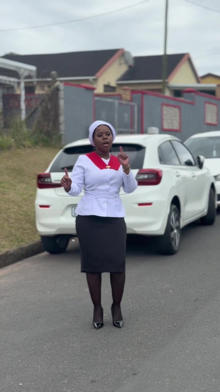 @LwandiNgubane🧸🎀