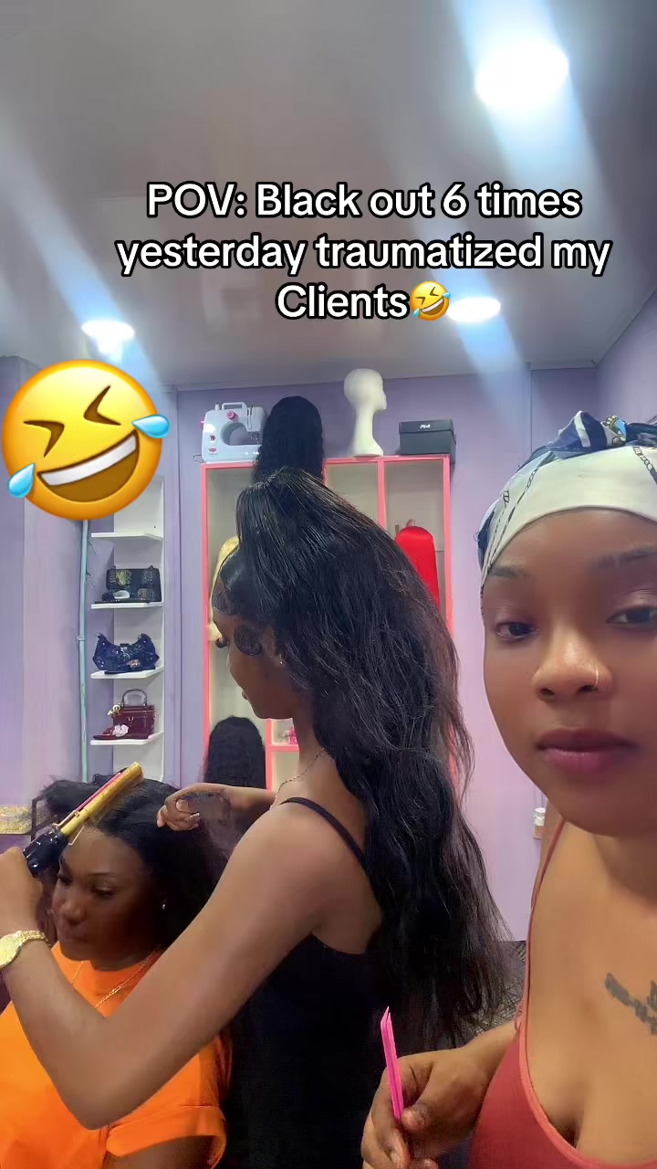 @✨Top Gyal | The Hairdresser✨