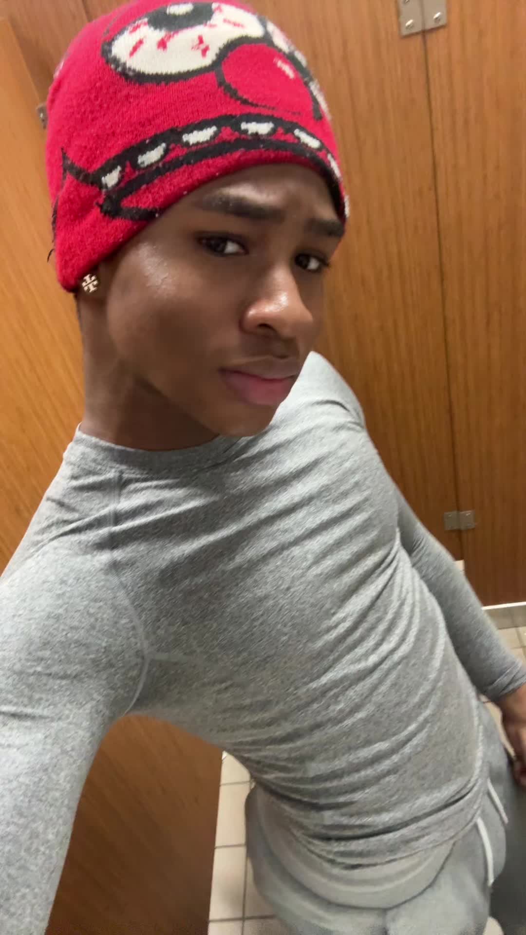 @RULONIAA