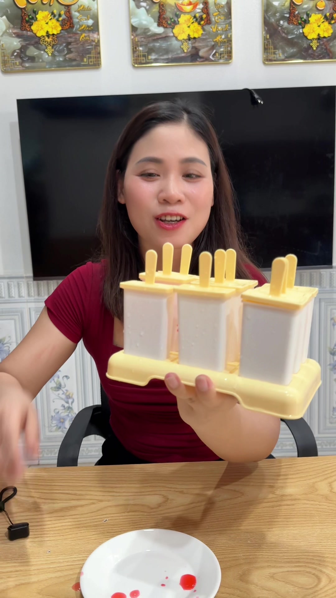 @Li&ecirc;n m&egrave;o n&egrave;