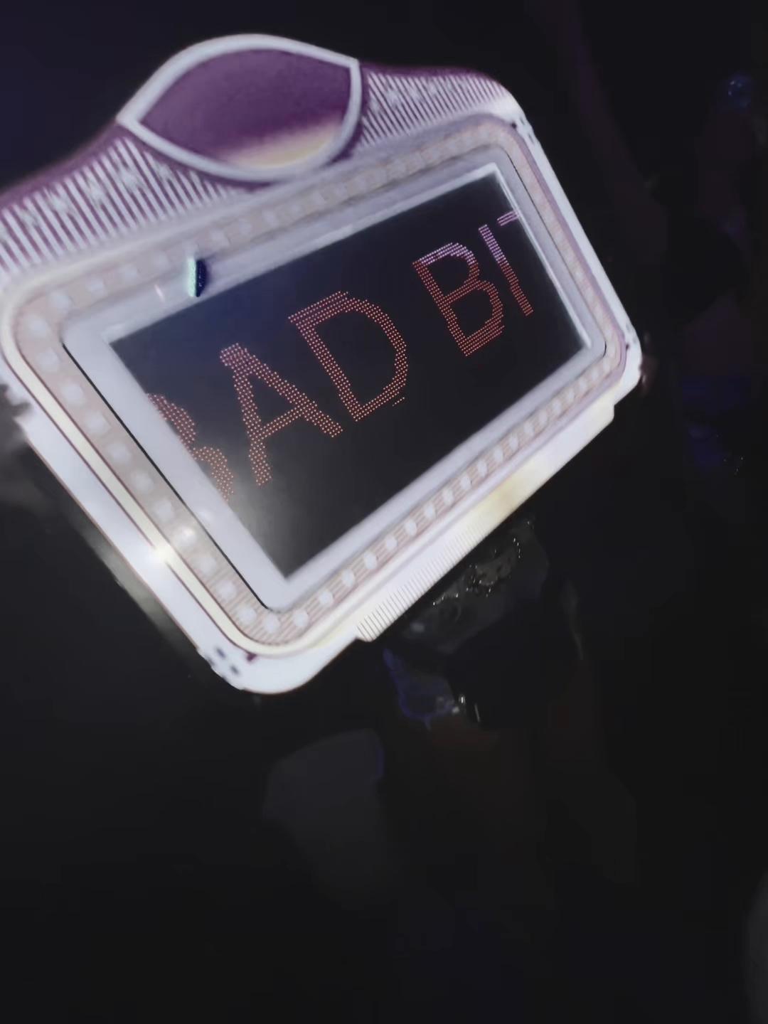@Dee😈