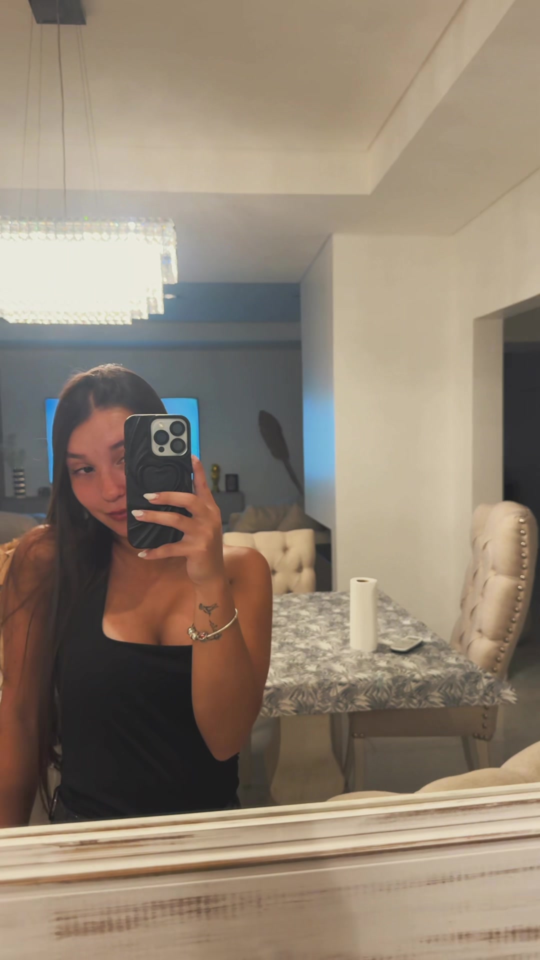 @lujiisaavedra
