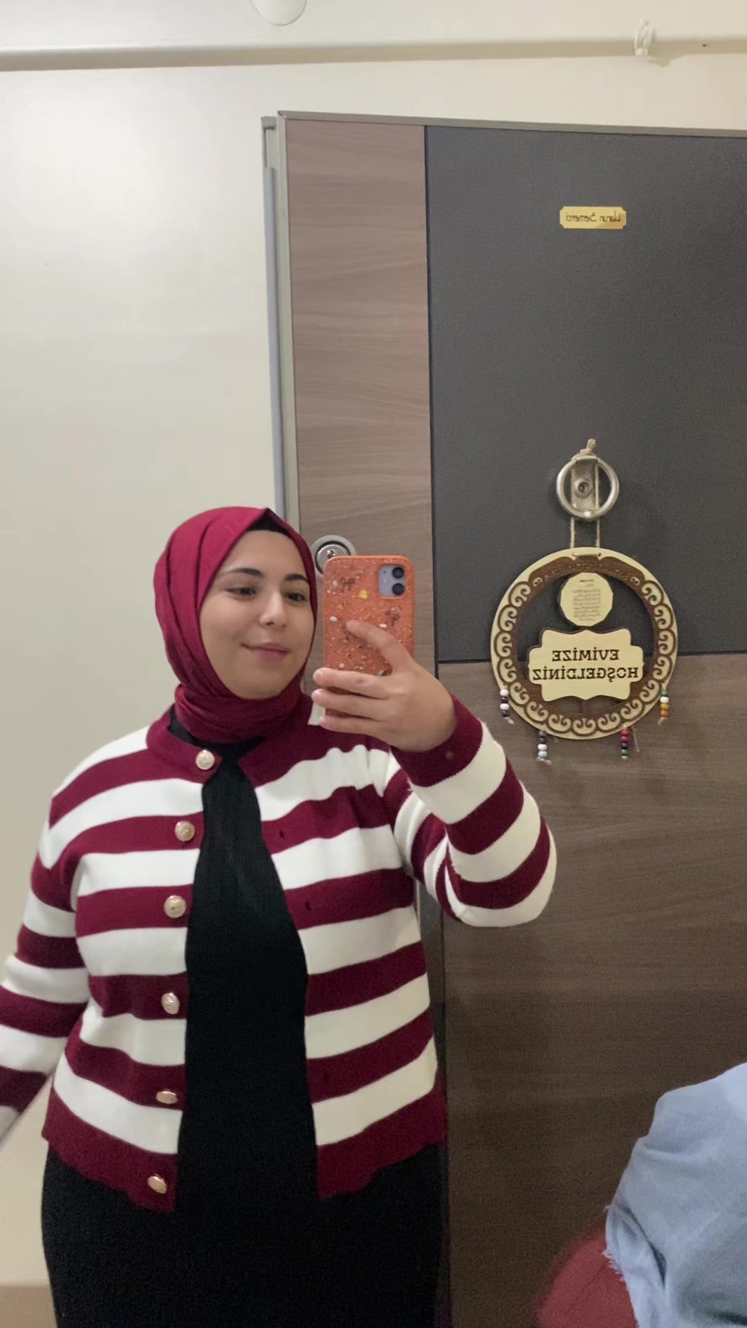@Esra_emekli