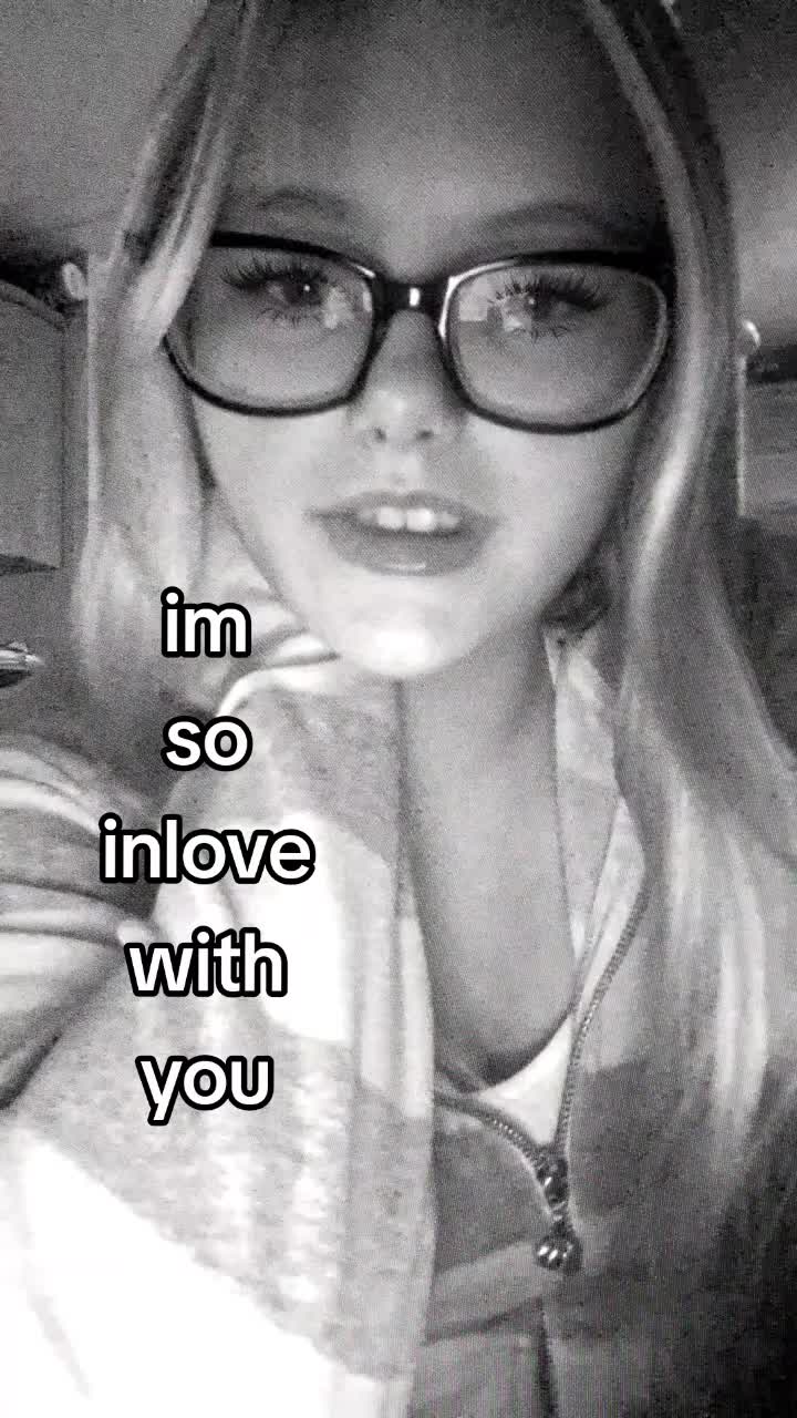 @Lily_Lewis123