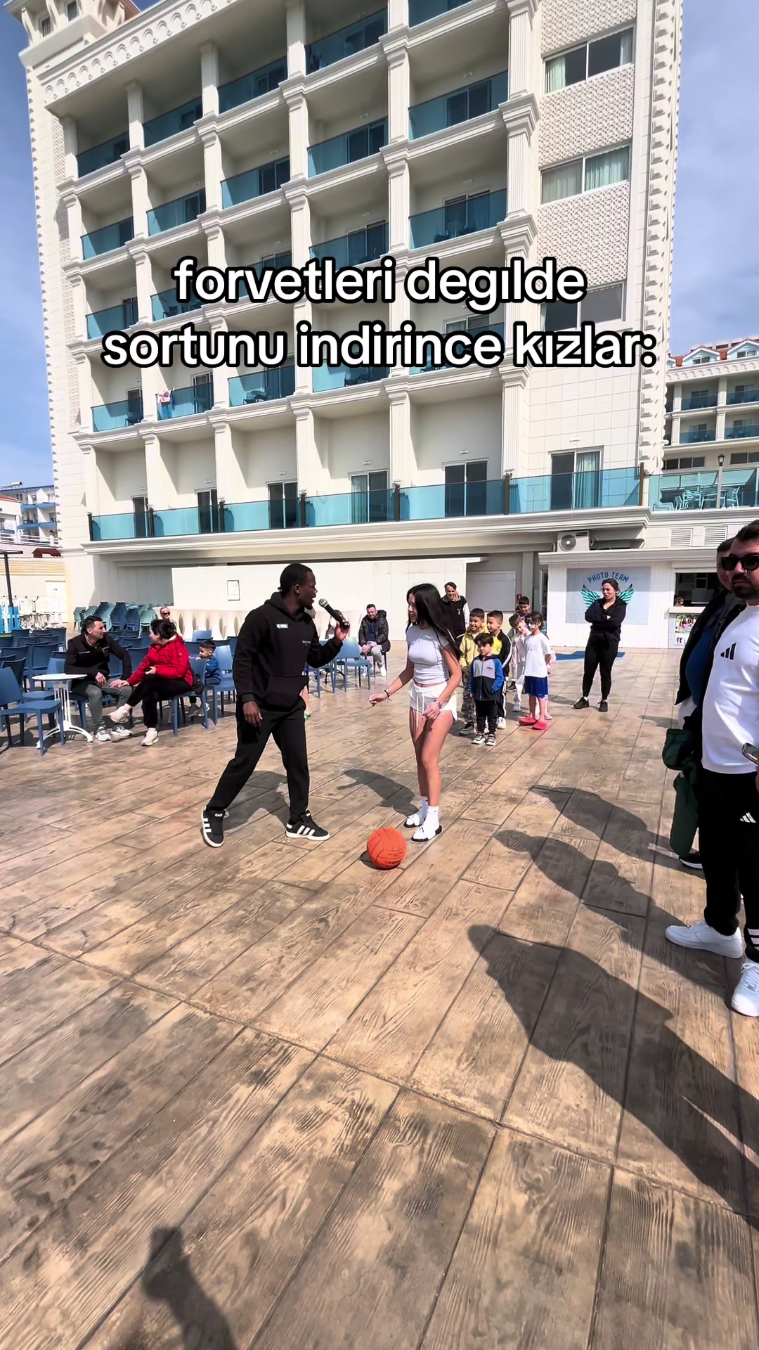 @ℬ𝒯
