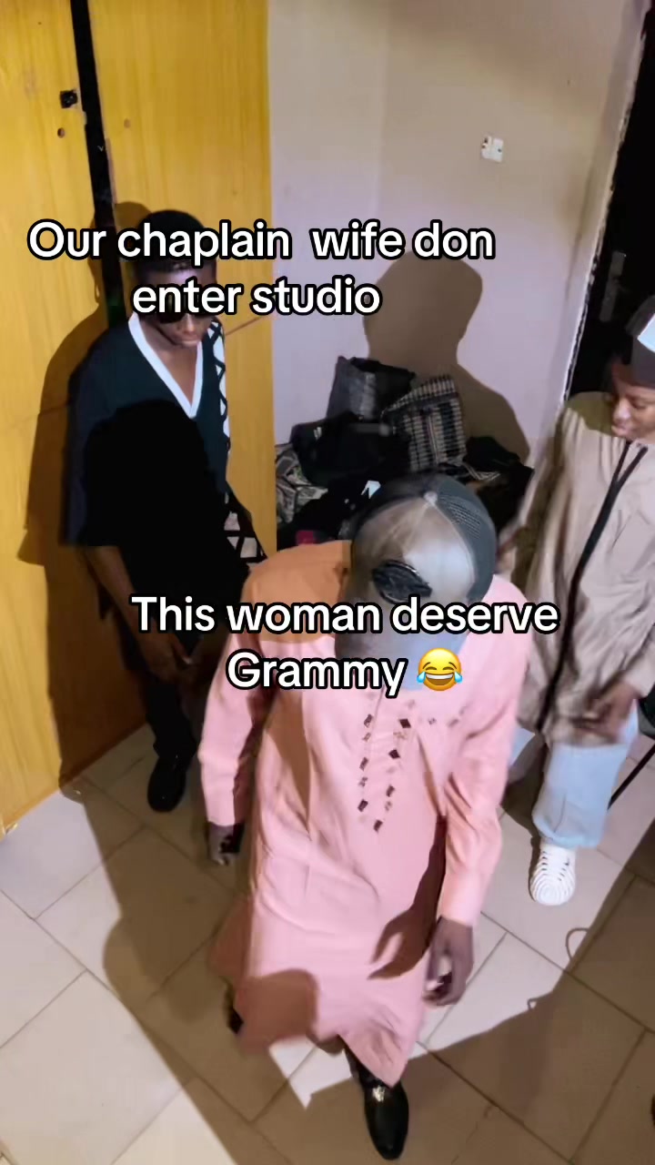 @AYOMIDE